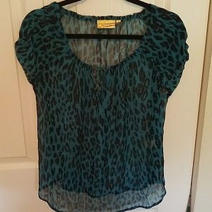 Princess by Vera Wang top